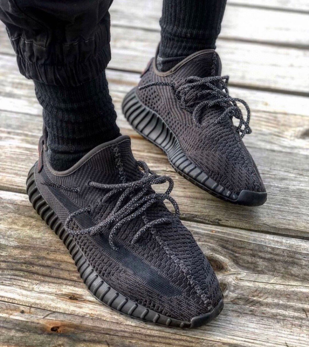 Adidas Yeezy Boost 350 V2 Black Static (FU9006) - Afbeelding 3