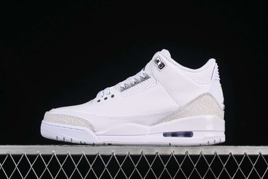 Air Jordan 3 Retro “Pure Money” CT8532-111
