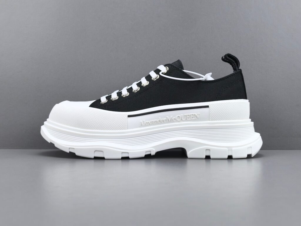 Alexander McQueen Tread Slick Sneakers