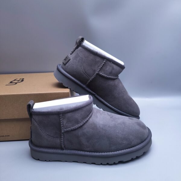 UGG Boots Classic Mini II 6109